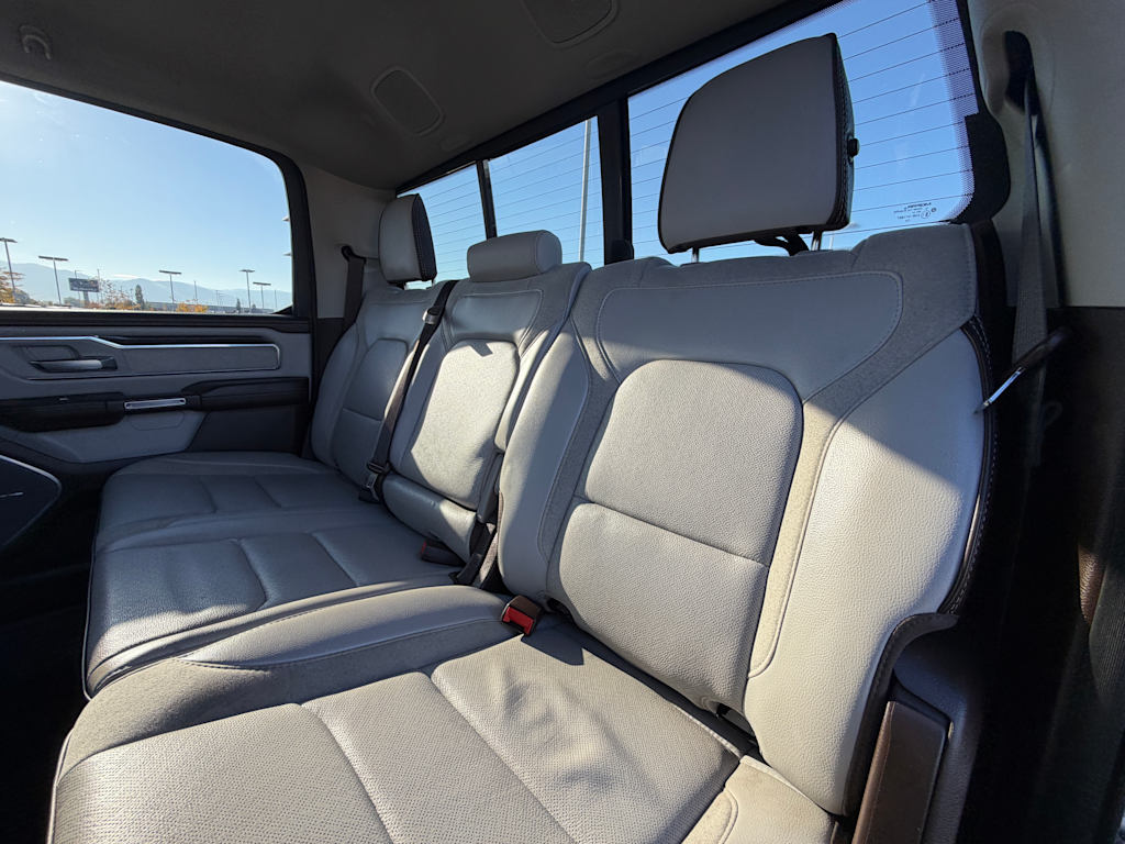 Thumbnail: 2025 RAM 1500 - 9