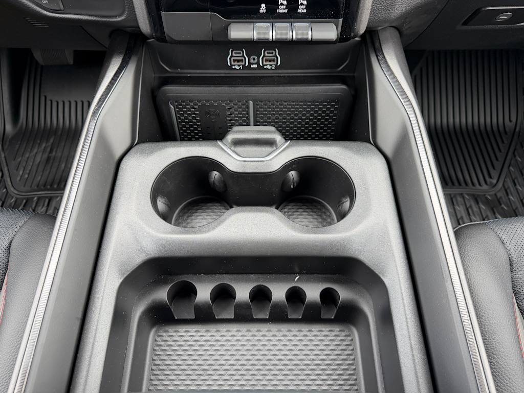 Thumbnail: 2026 RAM 1500 - 27