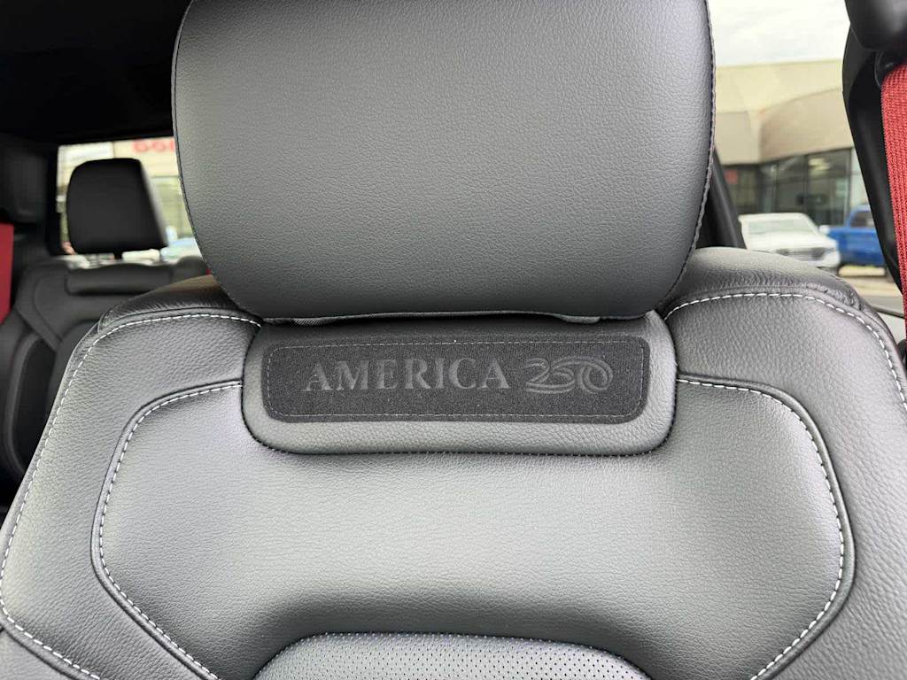 Thumbnail: 2026 RAM 1500 - 25