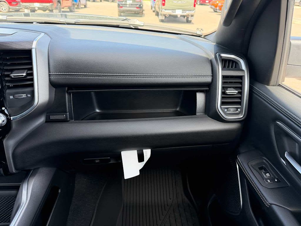 Thumbnail: 2026 RAM 1500 - 35