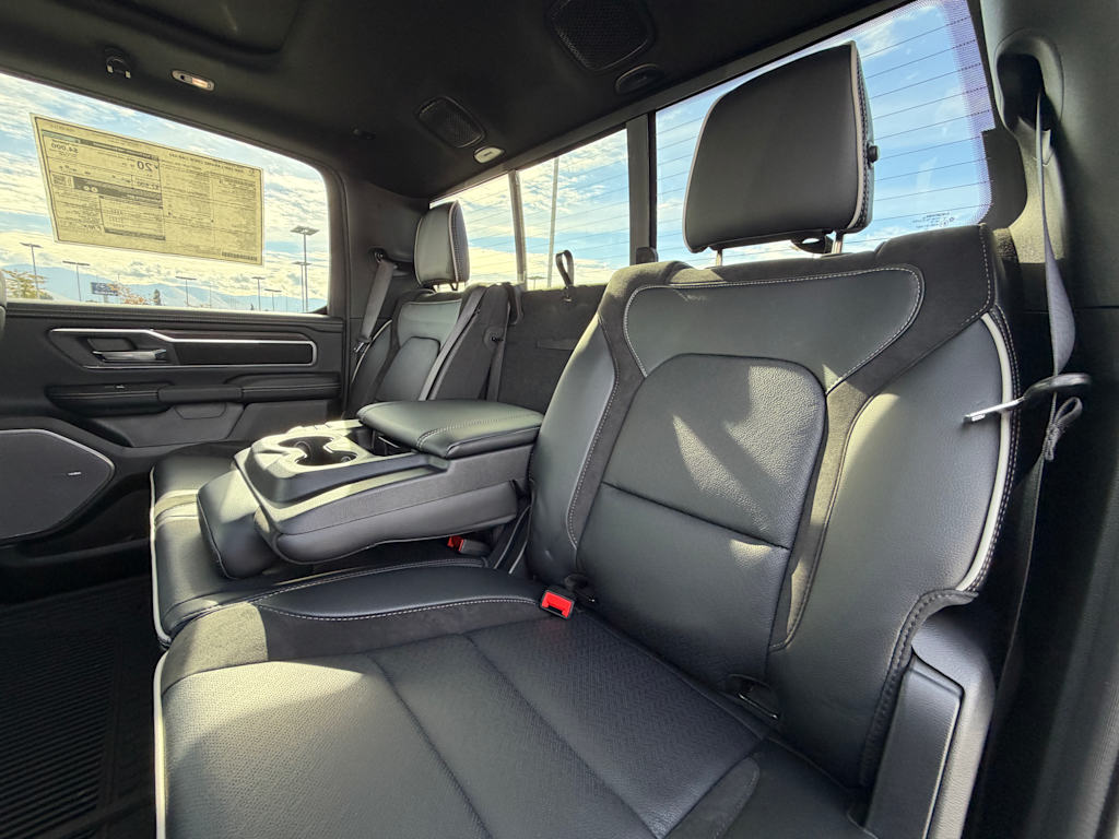 Thumbnail: 2026 RAM 1500 - 9
