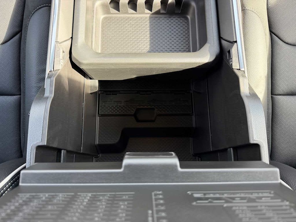 Thumbnail: 2026 RAM 1500 - 30