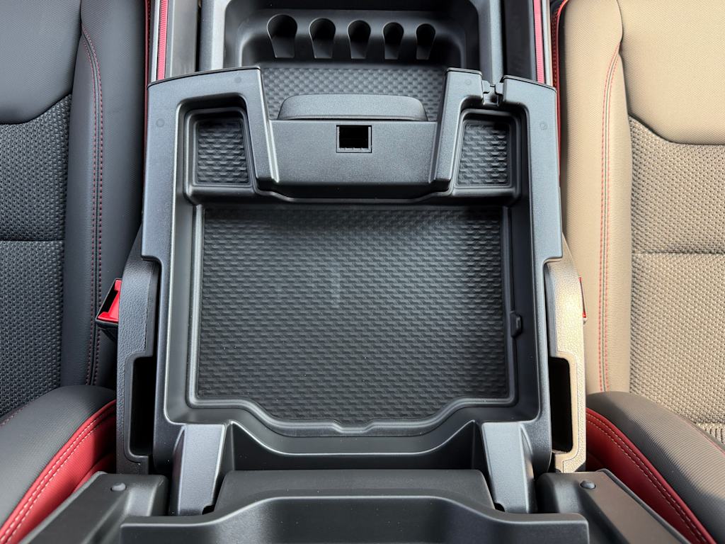Thumbnail: 2026 RAM 1500 - 8