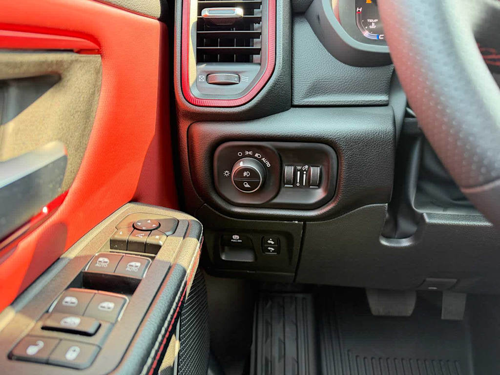 Thumbnail: 2026 RAM 1500 - 25