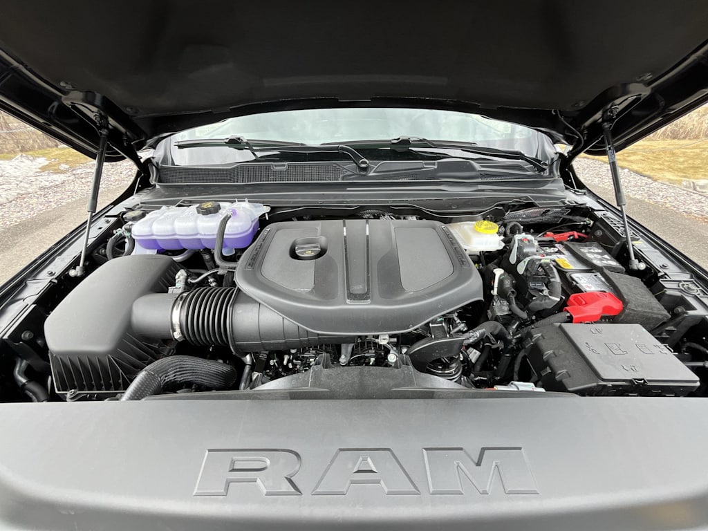 Thumbnail: 2026 RAM 1500 - 9