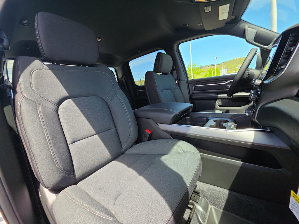 Thumbnail: 2026 RAM 1500 - 12