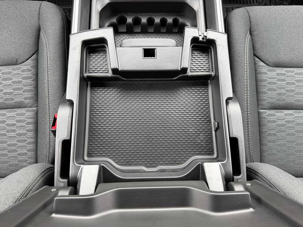 Thumbnail: 2026 RAM 1500 - 8