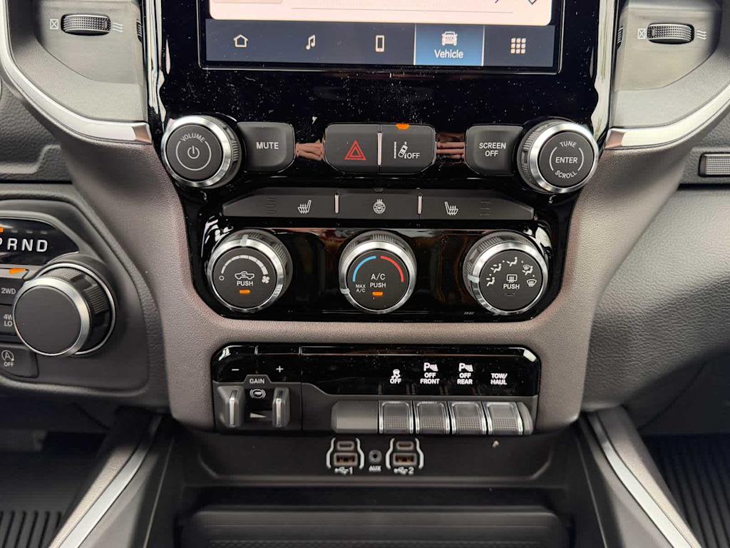 Thumbnail: 2026 RAM 1500 - 25