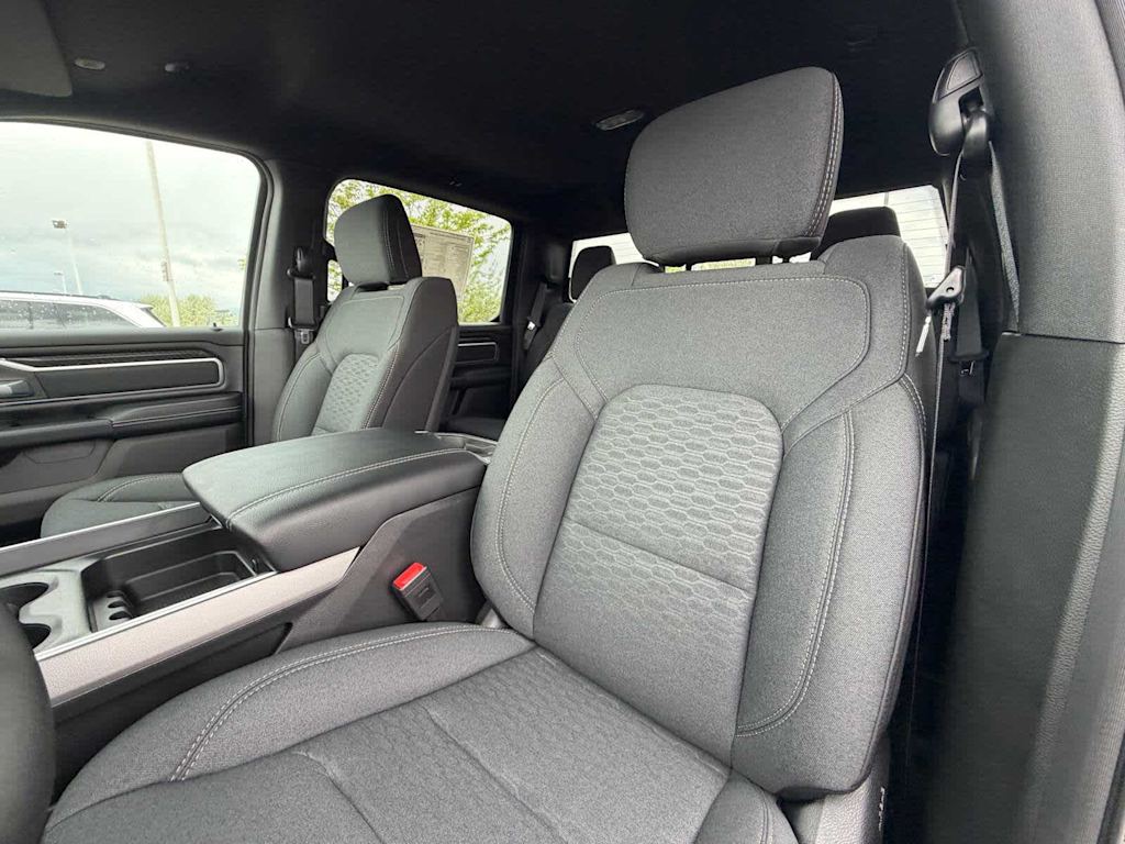 Thumbnail: 2026 RAM 1500 - 7