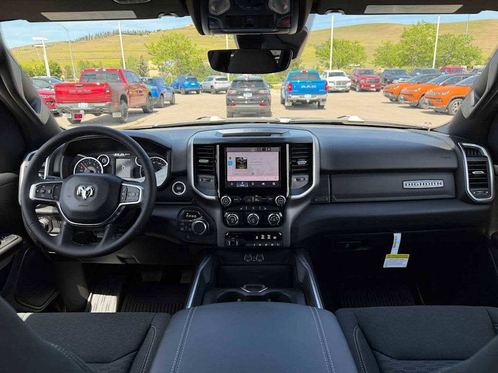 Thumbnail: 2026 RAM 1500 - 9