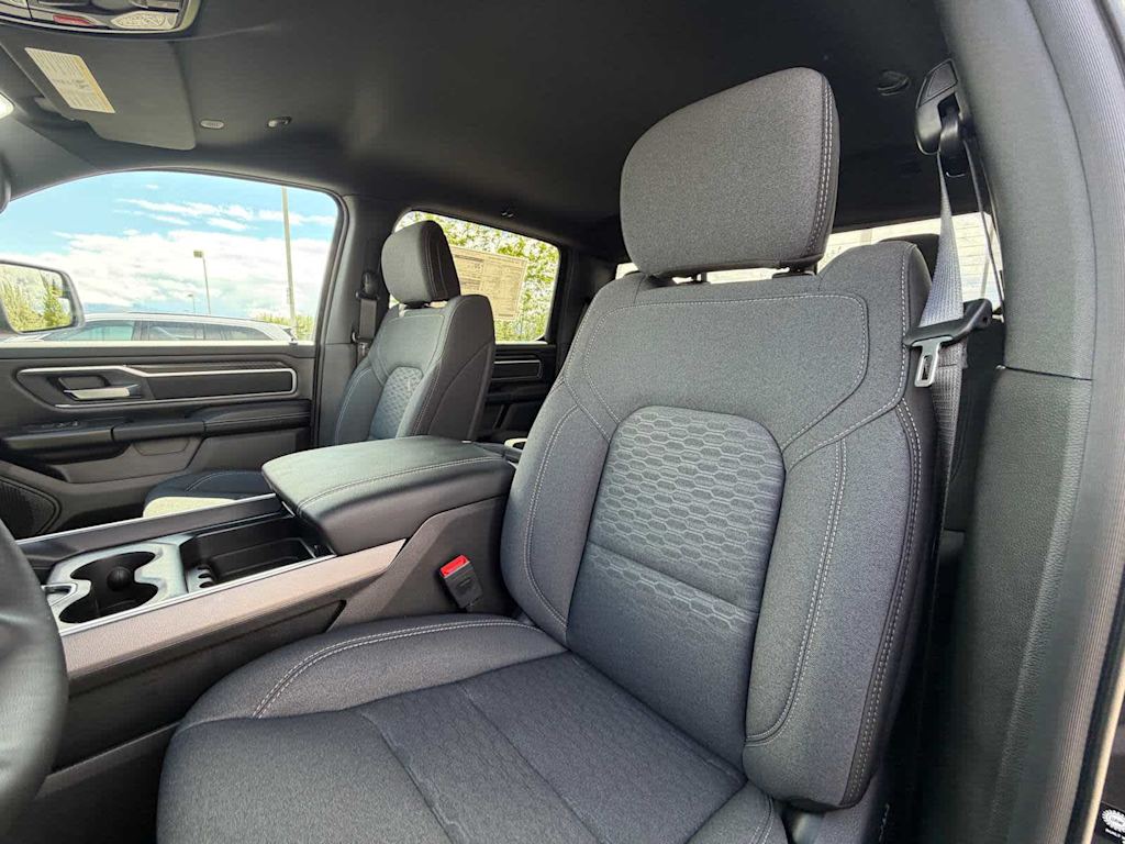 Thumbnail: 2026 RAM 1500 - 8