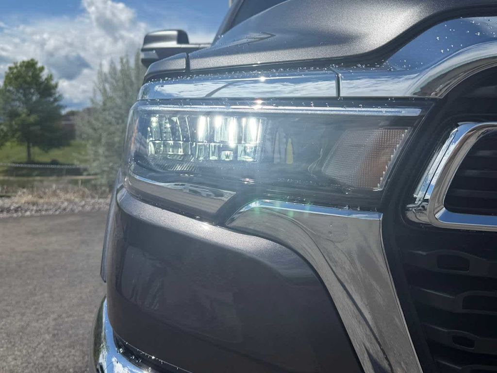 Thumbnail: 2026 RAM 1500 - 19