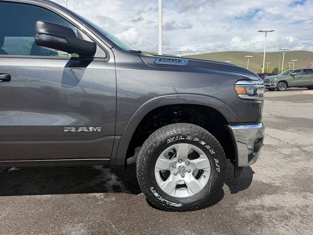 Thumbnail: 2026 RAM 1500 - 6