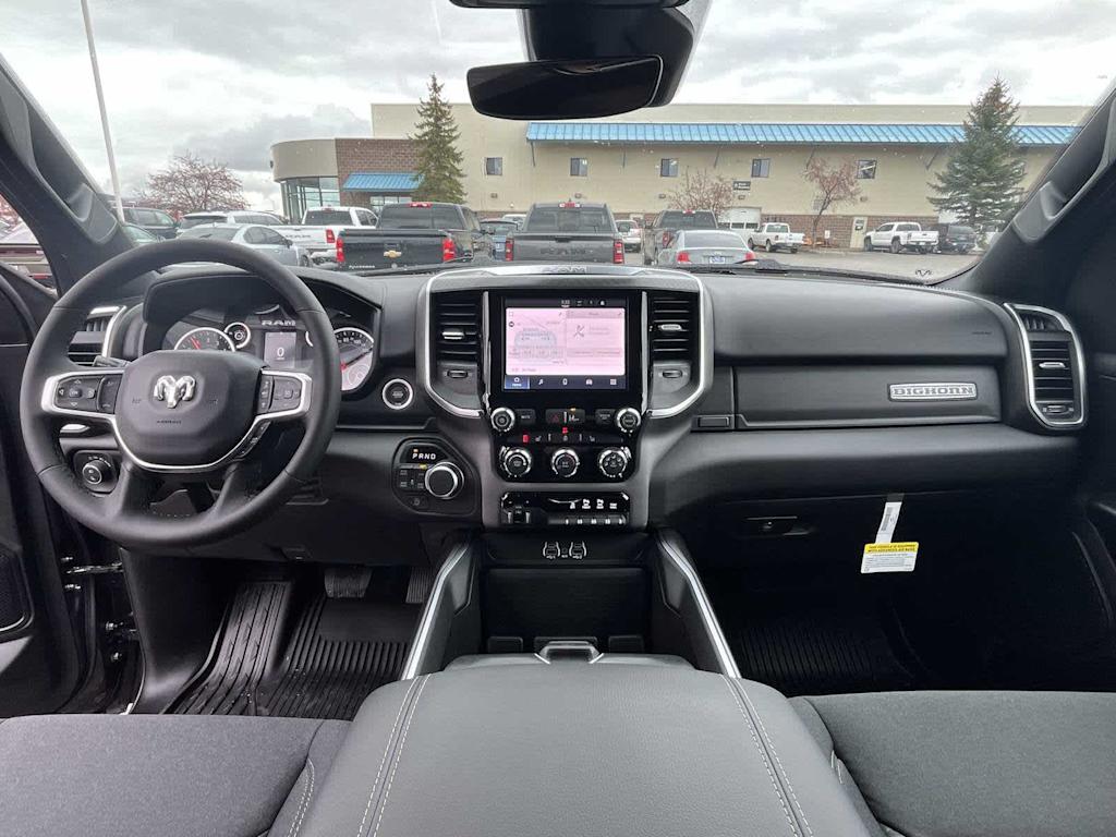 Thumbnail: 2026 RAM 1500 - 10