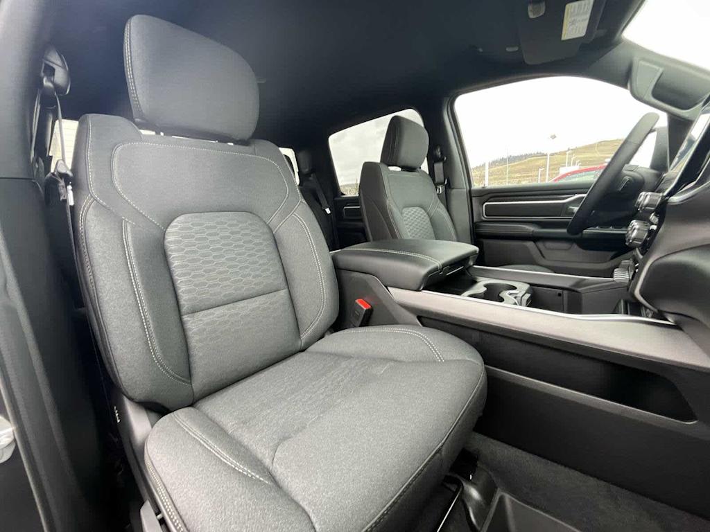 Thumbnail: 2026 RAM 1500 - 12