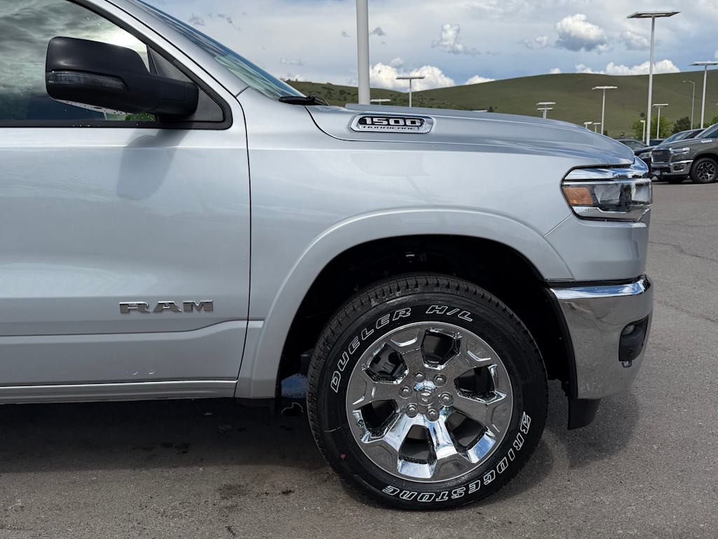 Thumbnail: 2026 RAM 1500 - 6