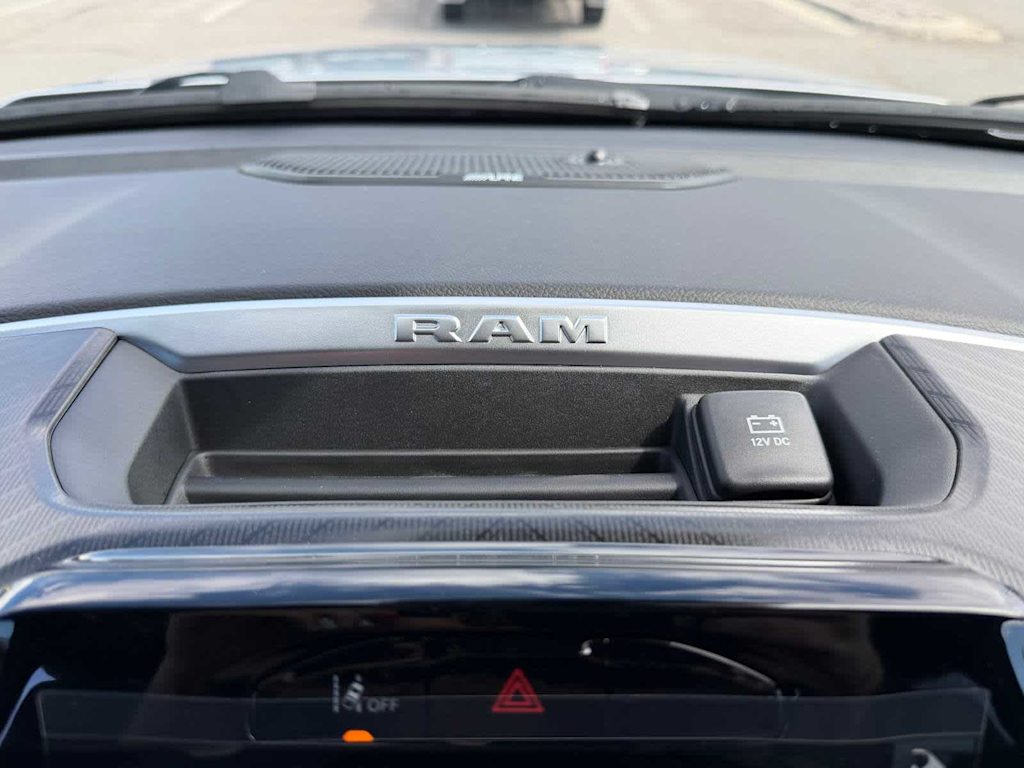 Thumbnail: 2026 RAM 1500 - 25