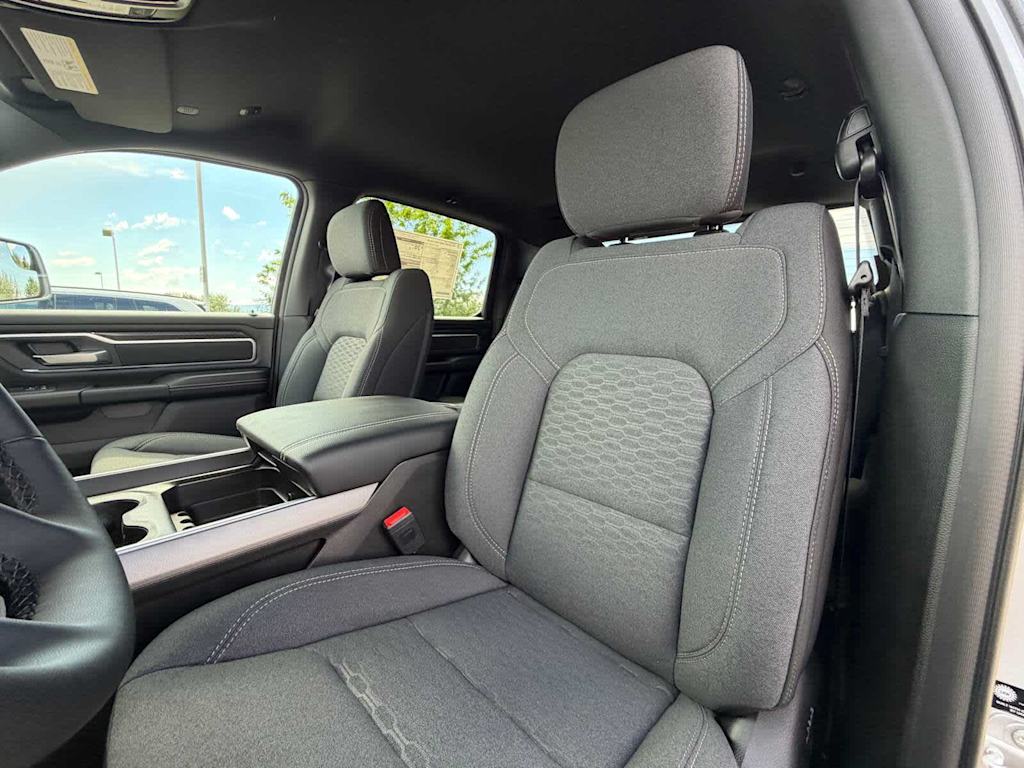 Thumbnail: 2026 RAM 1500 - 8