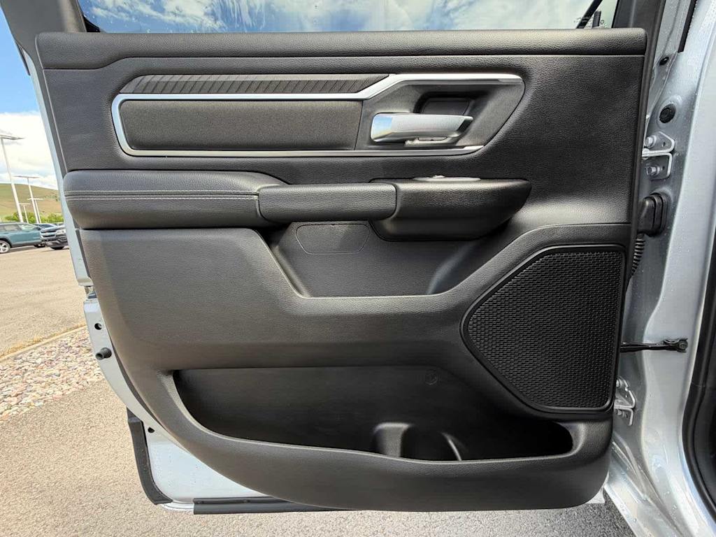 Thumbnail: 2026 RAM 1500 - 34