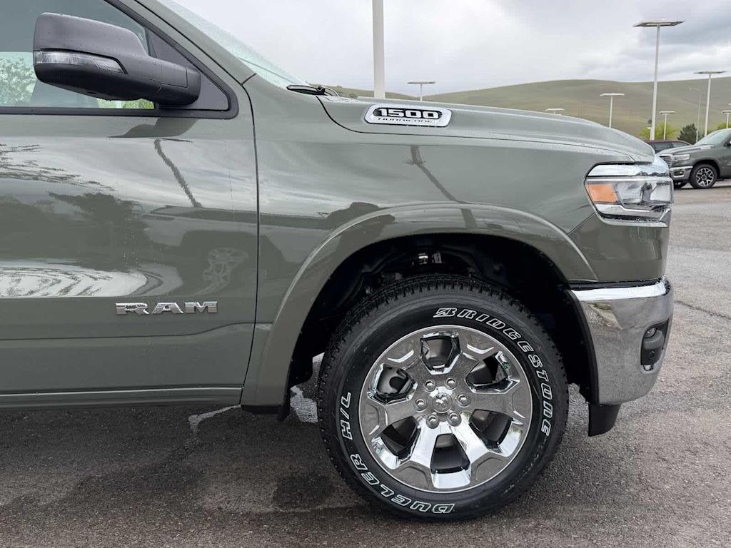 Thumbnail: 2026 RAM 1500 - 6