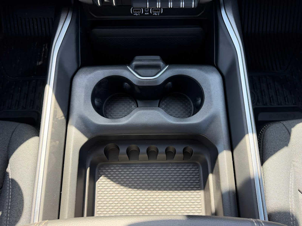 Thumbnail: 2026 RAM 1500 - 13