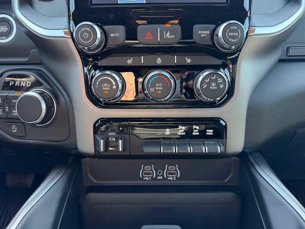 Thumbnail: 2026 RAM 1500 - 28