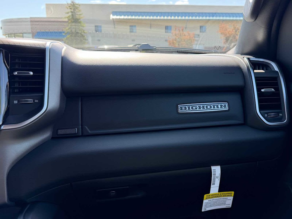 Thumbnail: 2026 RAM 1500 - 32