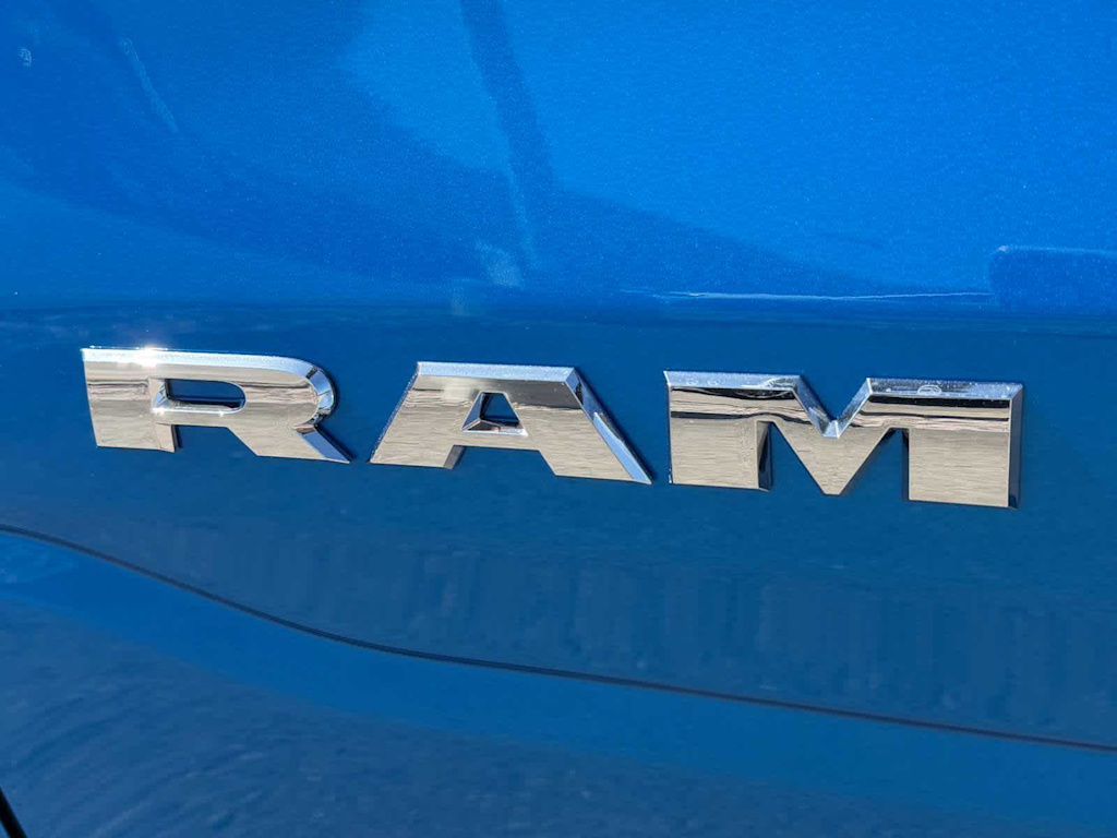 Thumbnail: 2026 RAM 1500 - 5