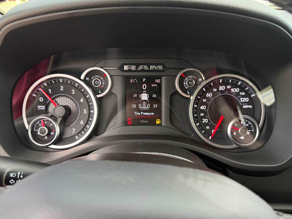 Thumbnail: 2026 RAM 1500 - 15