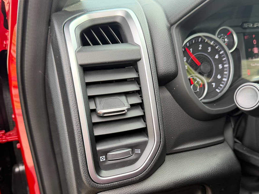 Thumbnail: 2026 RAM 1500 - 38
