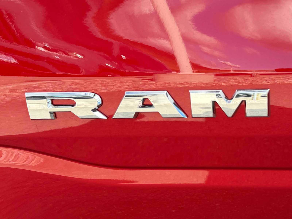 Thumbnail: 2026 RAM 1500 - 40