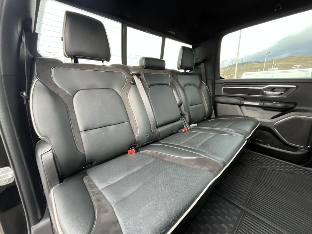 Thumbnail: 2025 RAM 1500 - 21