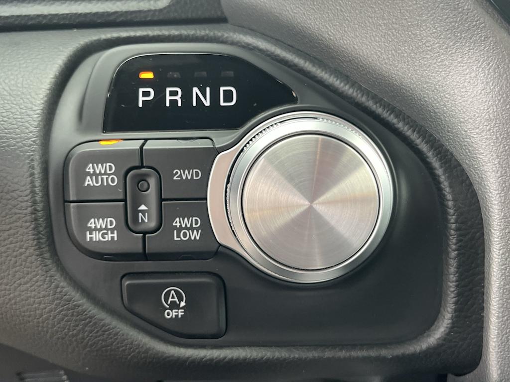 Thumbnail: 2025 RAM 1500 - 22