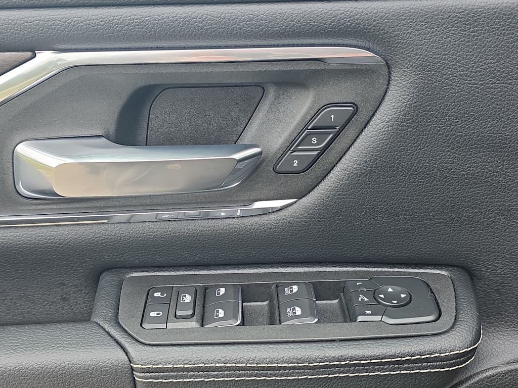 Thumbnail: 2026 RAM 1500 - 23