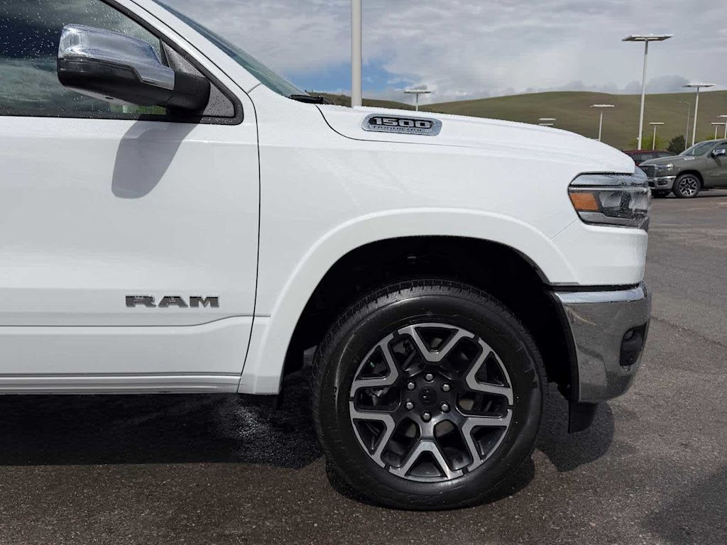 Thumbnail: 2026 RAM 1500 - 6
