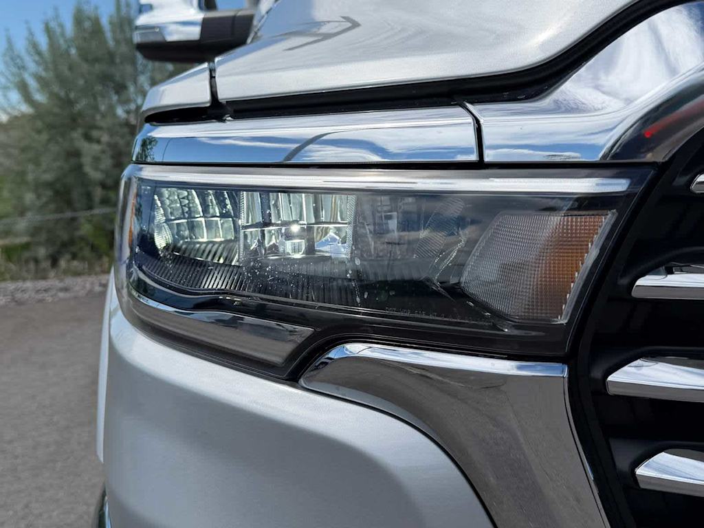 Thumbnail: 2026 RAM 1500 - 19