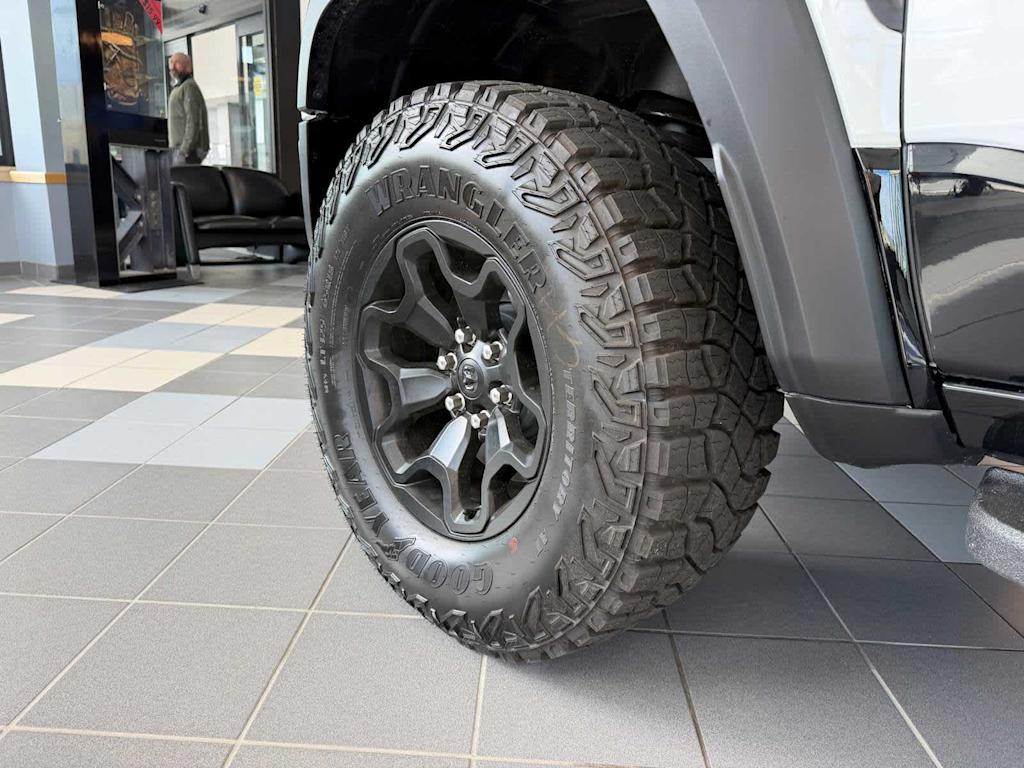 Thumbnail: 2026 RAM 1500 - 7