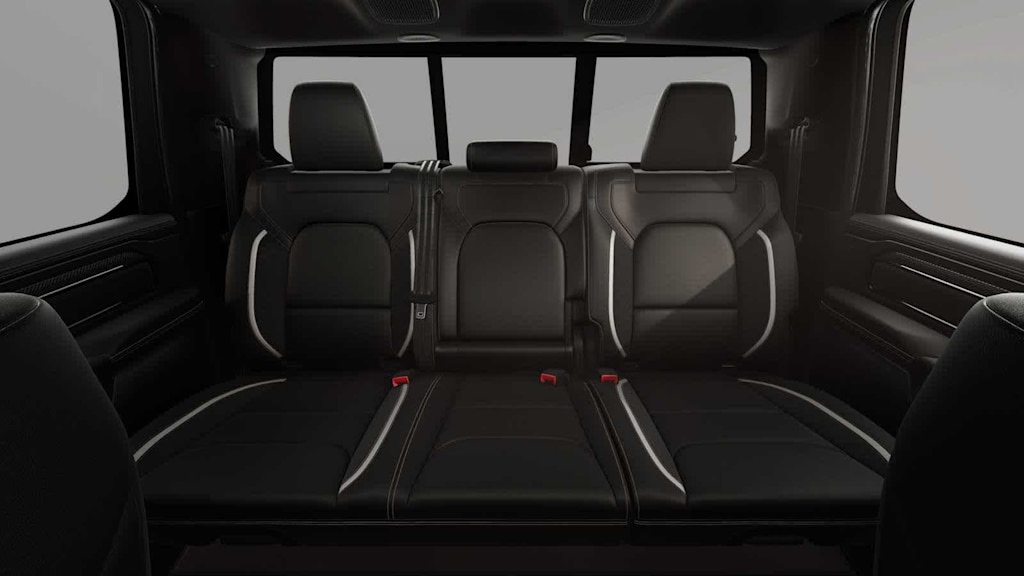 Thumbnail: 2026 RAM 1500 - 4