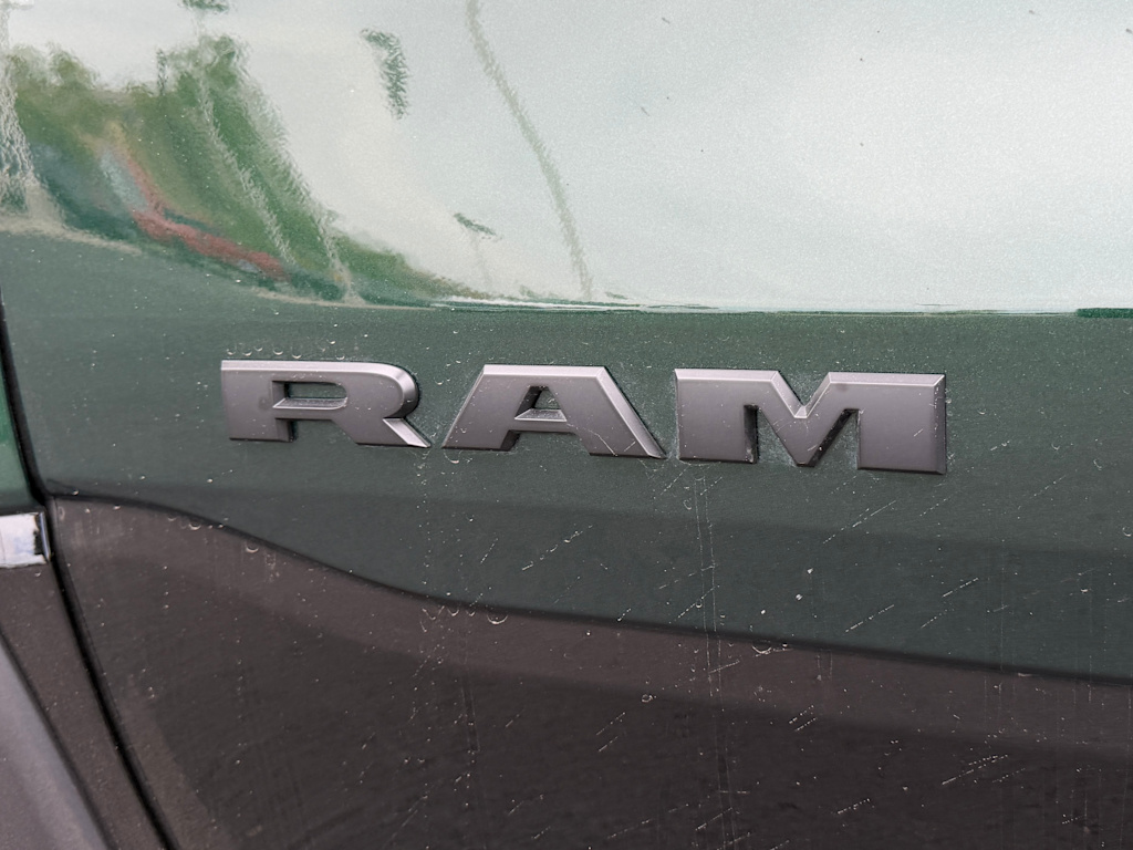 Thumbnail: 2026 RAM 1500 - 5