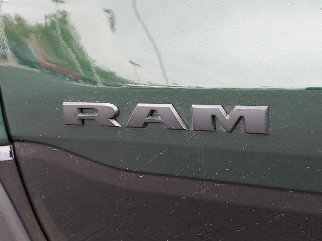 Thumbnail: 2026 RAM 1500 - 35