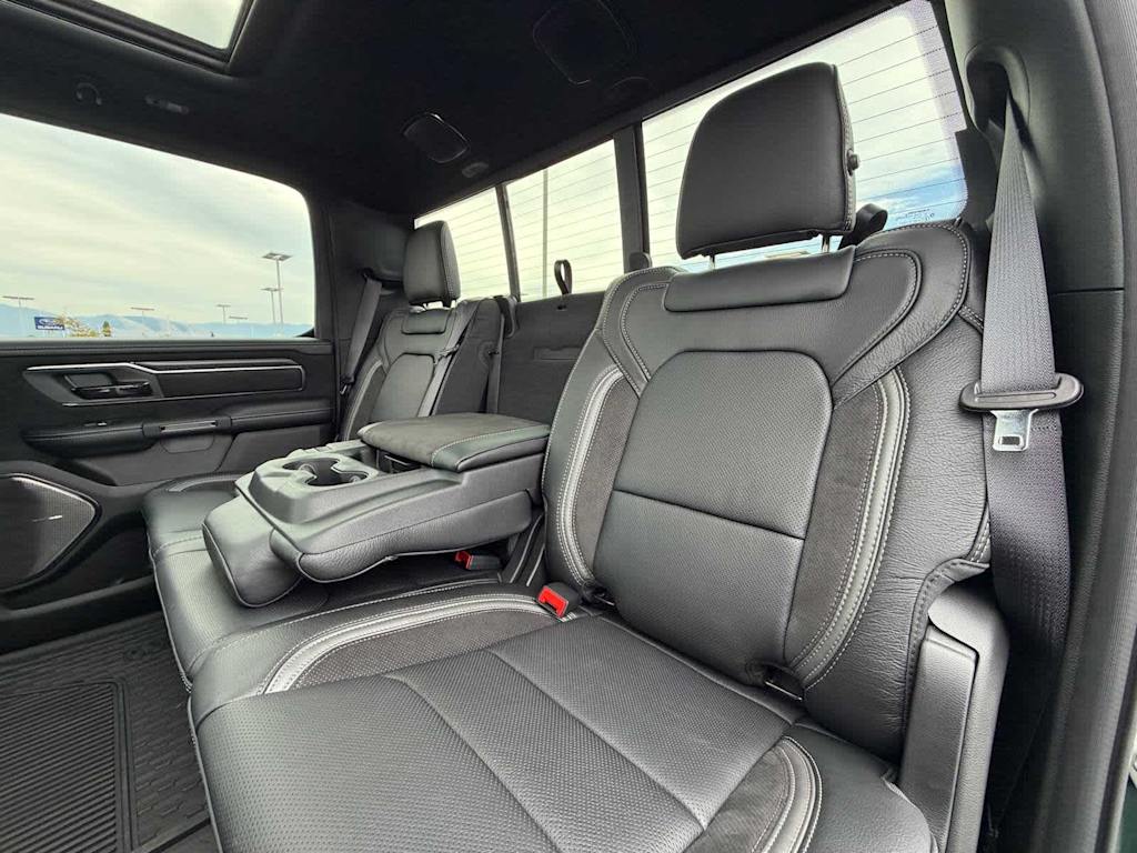 Thumbnail: 2026 RAM 1500 - 38