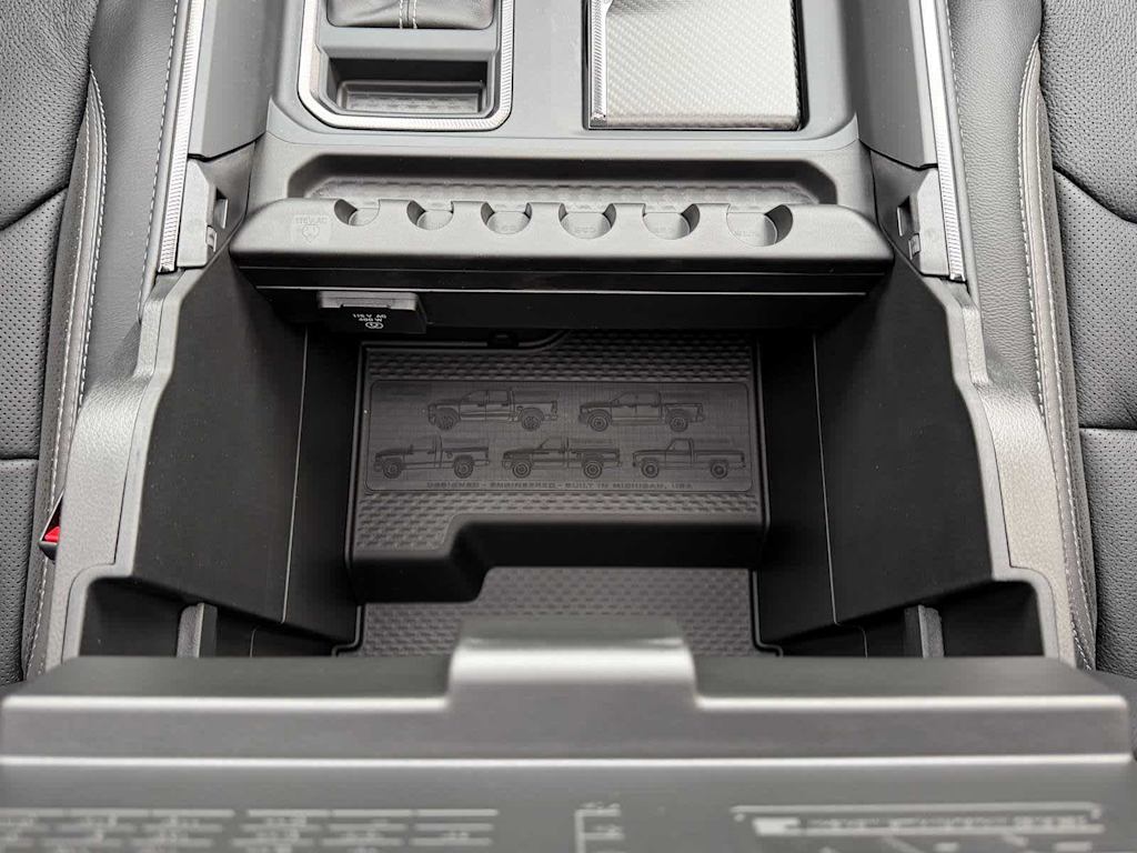 Thumbnail: 2026 RAM 1500 - 30