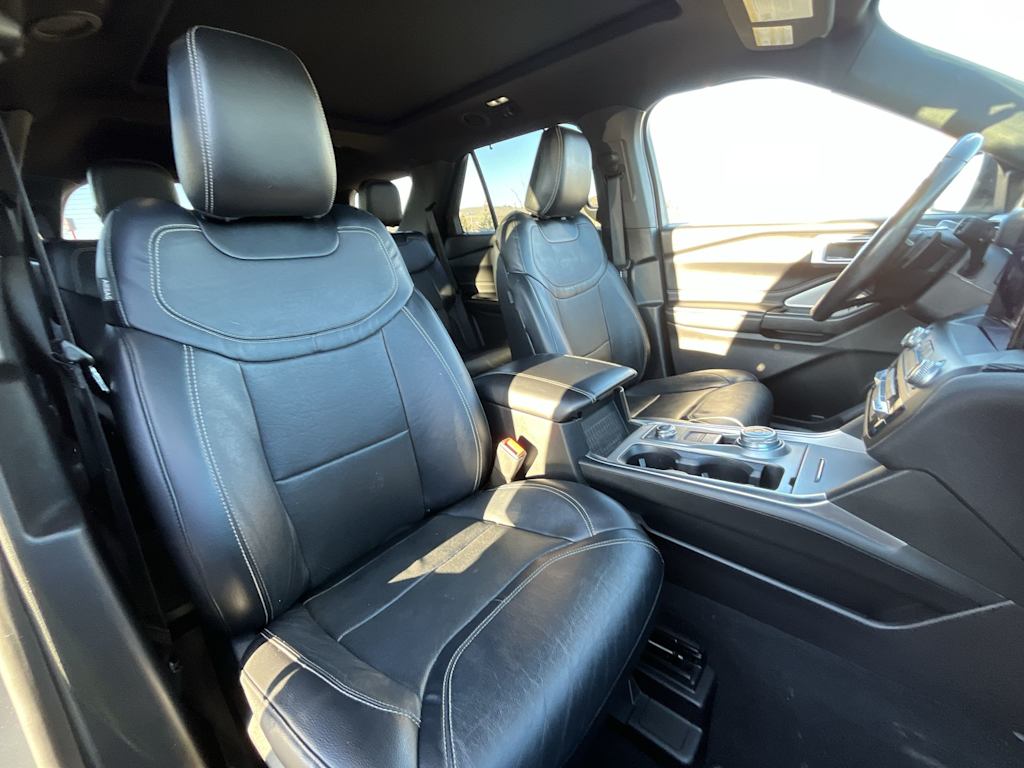 Thumbnail: 2020 Ford Explorer - 20