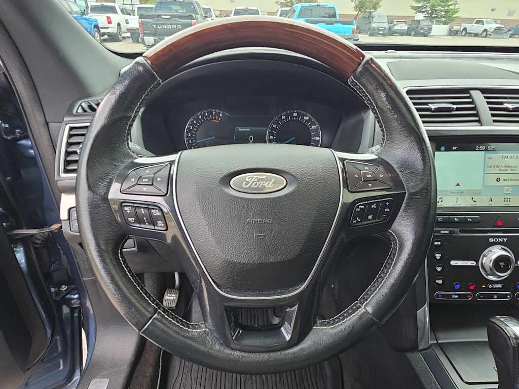 Thumbnail: 2018 Ford Explorer - 14