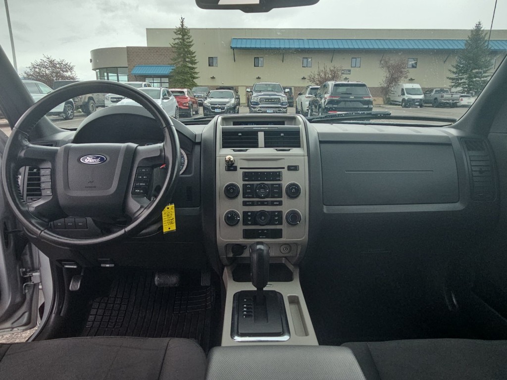 2012 Ford Escape XLT 10