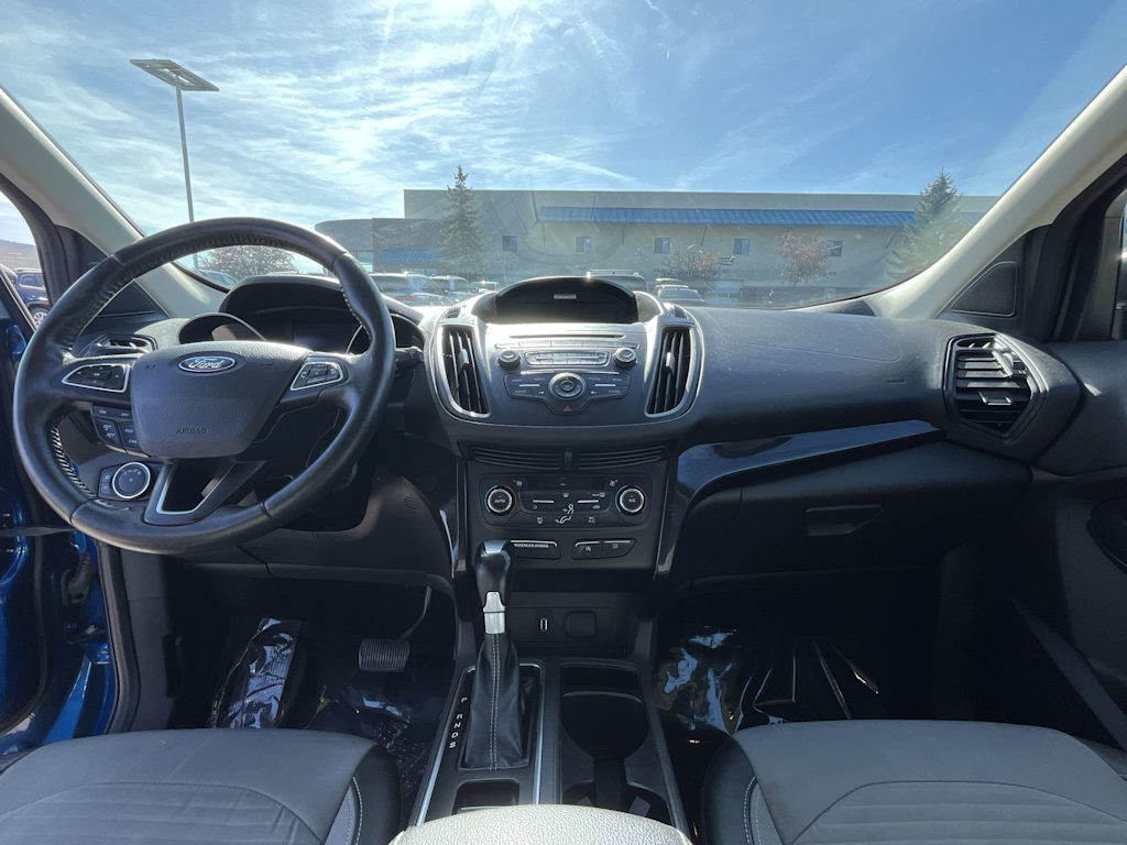 Thumbnail: 2017 Ford Escape - 10