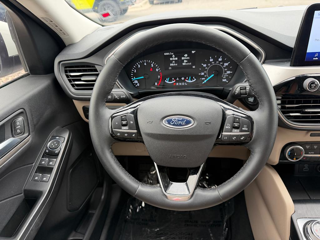 Thumbnail: 2022 Ford Escape - 6