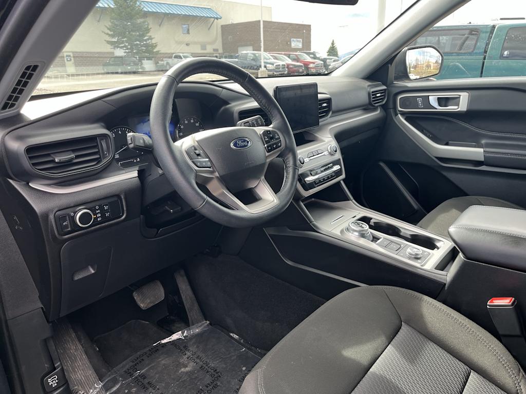 Thumbnail: 2023 Ford Explorer - 2