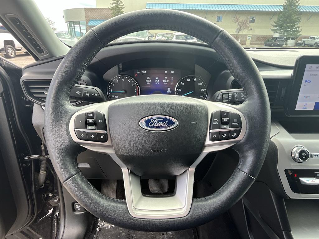 Thumbnail: 2023 Ford Explorer - 14