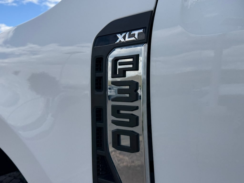 Thumbnail: 2023 Ford F-350 - 31